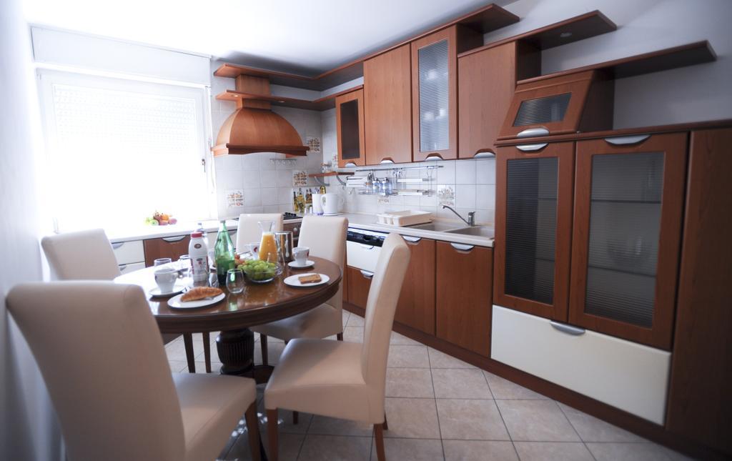 Apartment Sweet City Zadar Oda fotoğraf